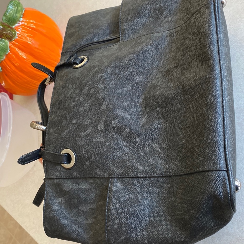 Black michael kohrs tote